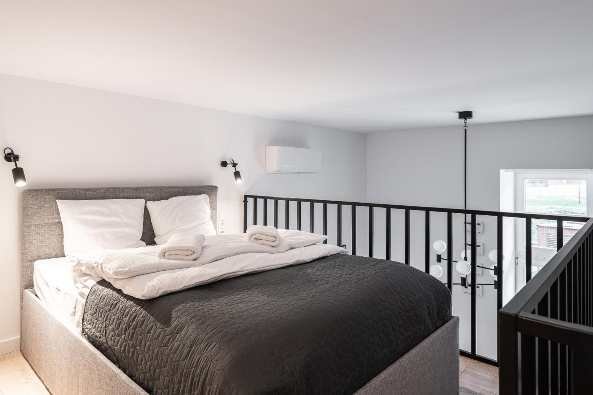 Rentplanet - Bulwar Staromiejski Wrocław Kültér fotó
