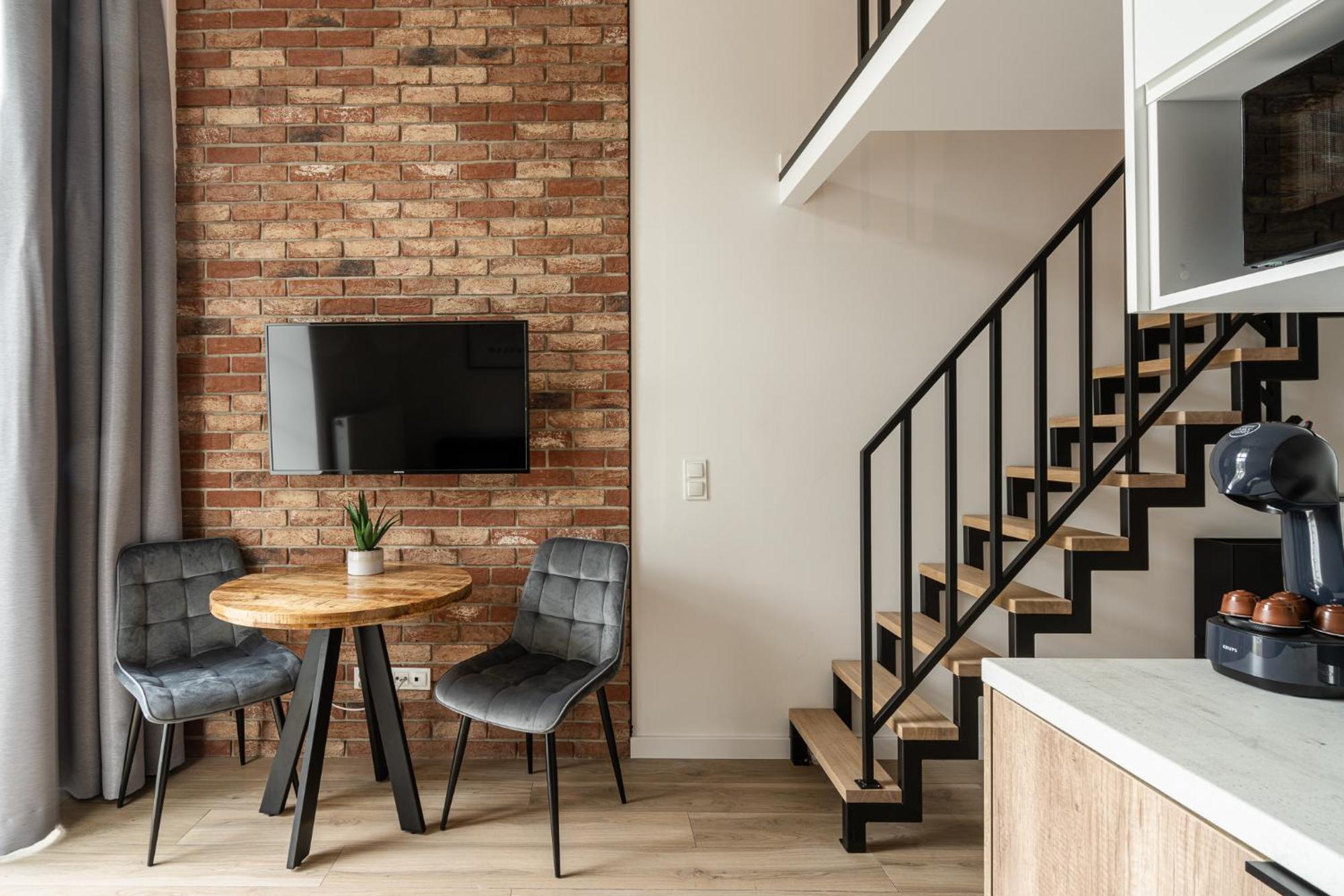 Rentplanet - Bulwar Staromiejski Wrocław Kültér fotó